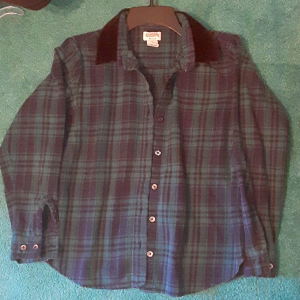 Flannel w/ faux suede collar